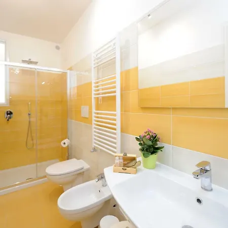 Valenti بيت ضيافة