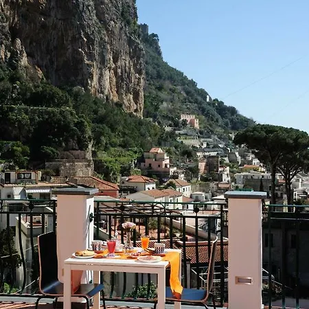 بيت ضيافة Valenti