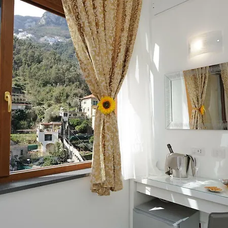 بيت ضيافة Valenti أمالفي