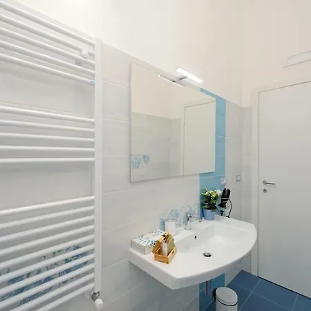 Valenti 4* أمالفي