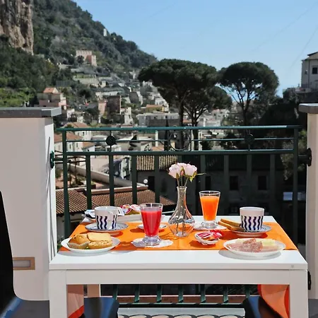 Valentì Amalfi